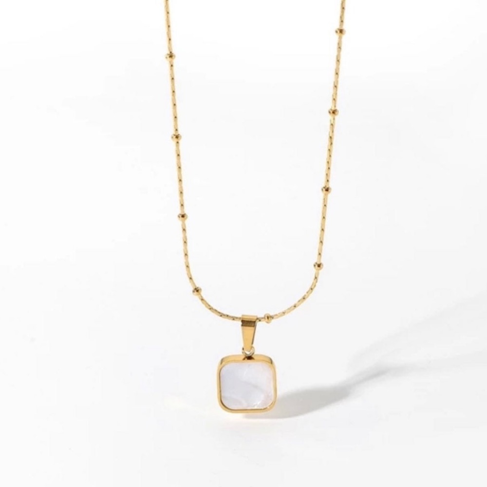 GP White Square Necklace - Picture 4 of 4